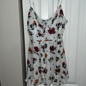 White Spaghetti Strap Floral Shorts Romper XL